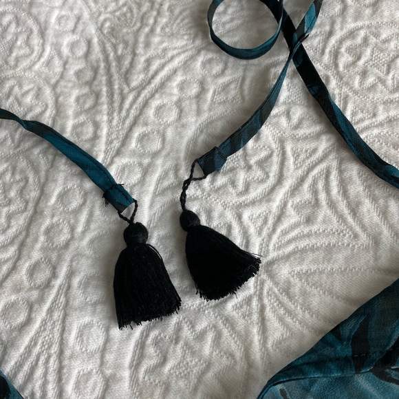 Cute tropical dress/cover up - Picture 4 of 6